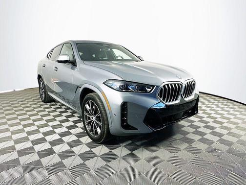 Skyscraper Grey Metallic 2026 BMW X6 xDrive40i