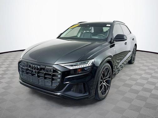Mythos Black Metallic 2023 Audi Q8 55 Prestige