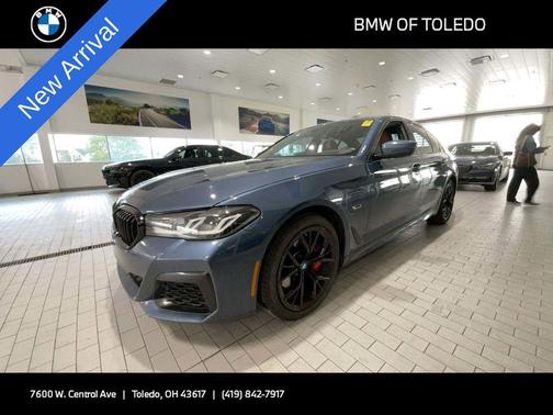 Arctic Race Blue Metallic 2023 BMW 530e Base