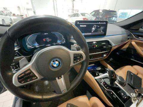 Arctic Race Blue Metallic 2023 BMW 530e Base