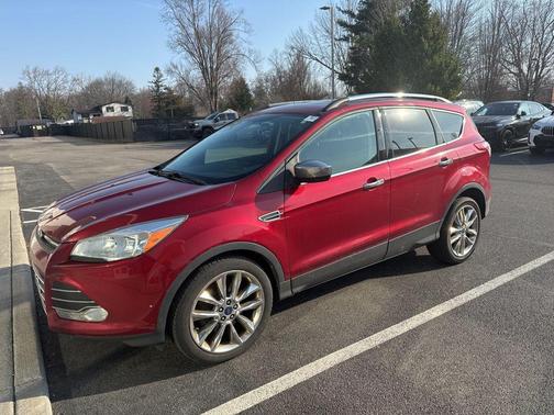 RUBY RED TINTED CC METALLIC 2014 Ford Escape SE
