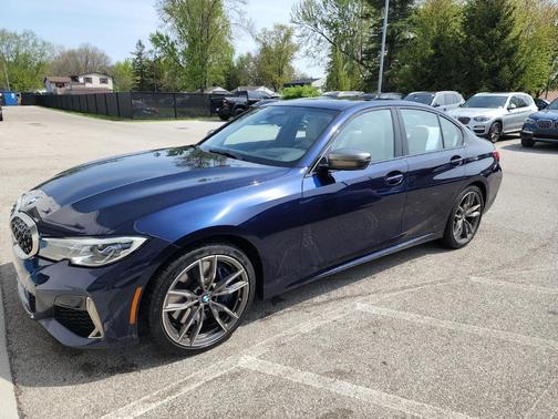 Photo 2 of 6 of 2020 BMW M340 i xDrive