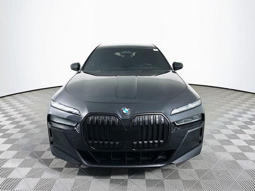 2023 BMW 760 i xDrive