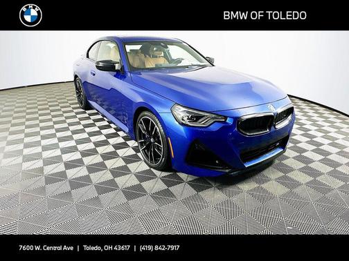 Portimao Blue Metallic 2025 BMW M240 i