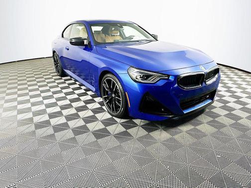 Portimao Blue Metallic 2025 BMW M240 i