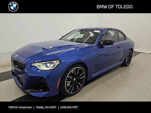 2025 BMW M240 i