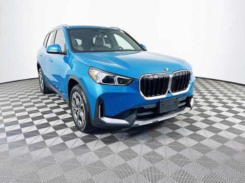Blue Bay Lagoon Metallic 2023 BMW X1 xDrive28i