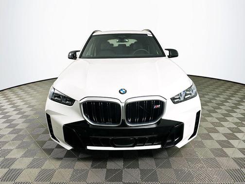Alpine White 2026 BMW X5 M60i