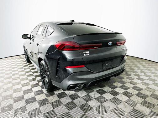 2026 BMW X6 M60i