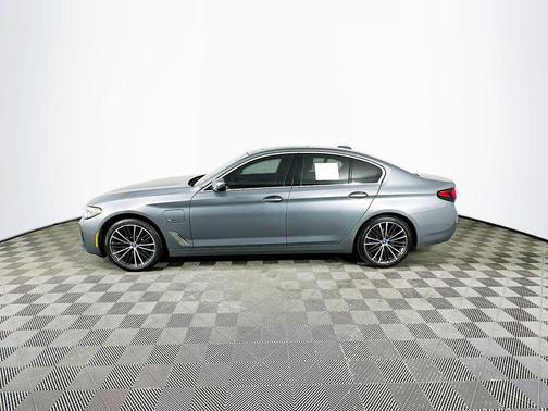 2023 BMW 530e Base