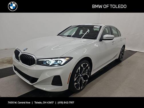 Mineral White Metallic 2025 BMW 330 xDrive