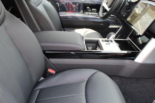 2025 Land Rover Range Rover Autobiography