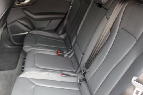 2023 Audi Q8 Premium Plus