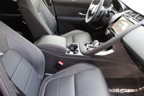 2024 Jaguar E-PACE R-Dynamic SE