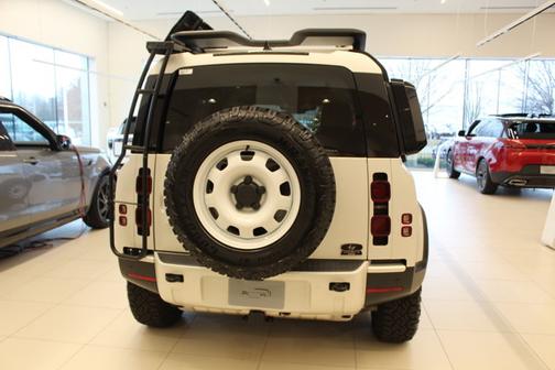 2024 Land Rover Defender S