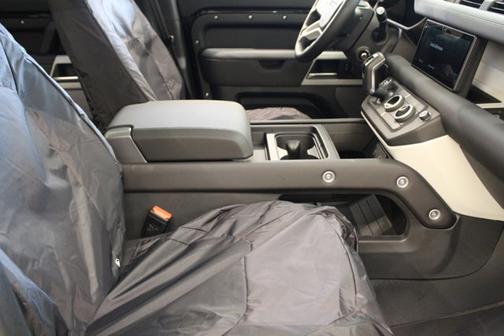 2024 Land Rover Defender S