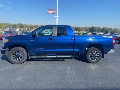 2014 Toyota Tundra SR5