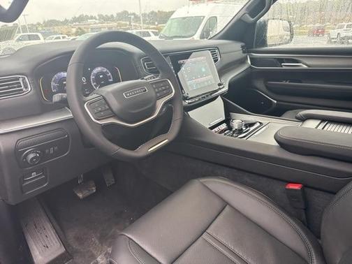 2025 Jeep Wagoneer Series II