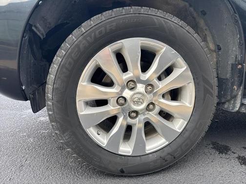 2013 Toyota Sequoia Platinum