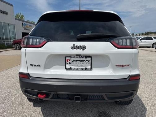 2022 Jeep Cherokee Trailhawk