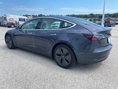 2020 Tesla Model 3 Long Range