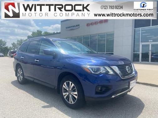 2020 Nissan Pathfinder SV