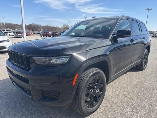 2025 Jeep Grand Cherokee L Laredo