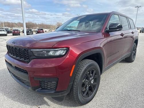 2025 Jeep Grand Cherokee L Laredo