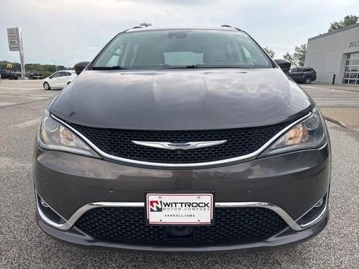 2018 Chrysler Pacifica Touring-L Plus