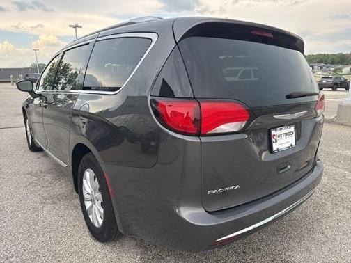 2018 Chrysler Pacifica Touring-L Plus