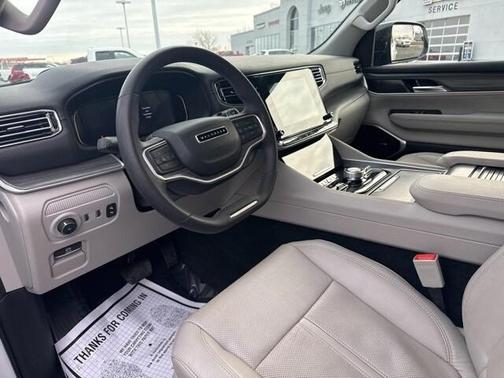 2023 Jeep Wagoneer L Series II