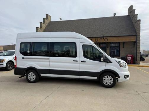 Oxford White 2023 Ford Transit-350 XLT