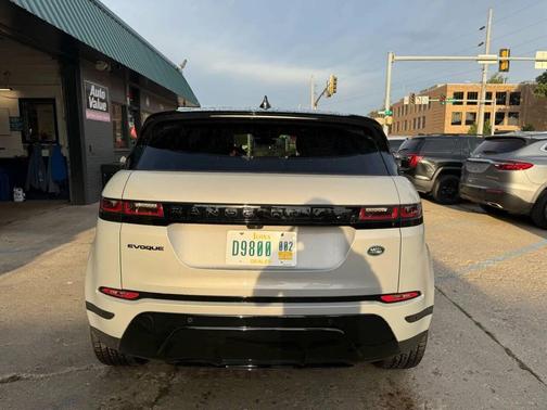 Silver 2023 Land Rover Range Rover Evoque SE