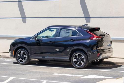 Black 2026 Mitsubishi Eclipse Cross SE