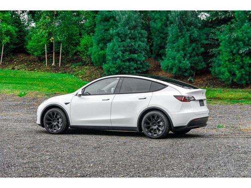 2020 Tesla Model Y Long Range
