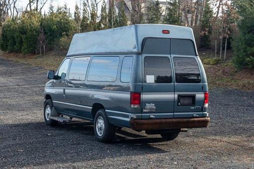 2014 Ford E350 Super Duty XL