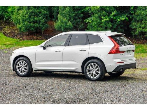 2018 Volvo XC60 T5 Momentum