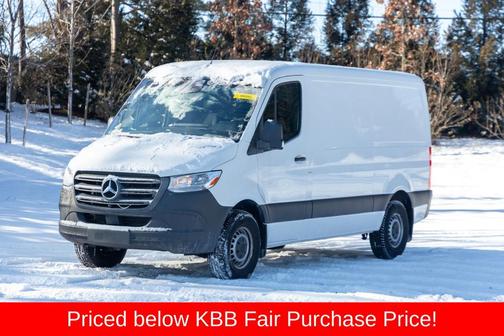 2022 Mercedes-Benz Sprinter 1500 Standard Roof