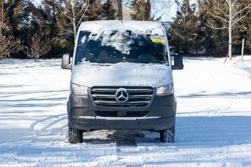 2022 Mercedes-Benz Sprinter 1500 Standard Roof