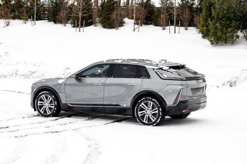 2024 Cadillac LYRIQ Tech