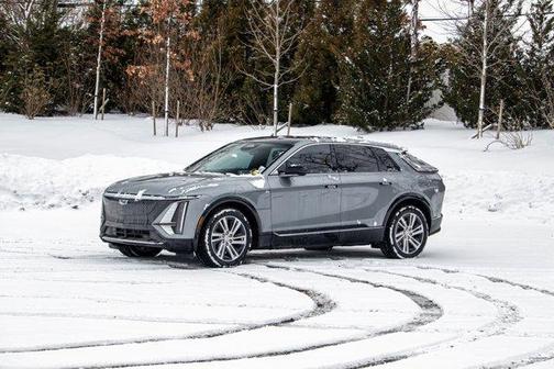 2024 Cadillac LYRIQ Tech