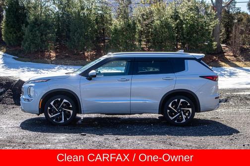 2022 Mitsubishi Outlander SEL