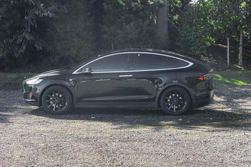 2017 Tesla Model X 75D