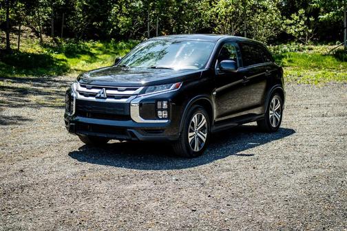 Black 2021 Mitsubishi Outlander Sport 2.0 ES