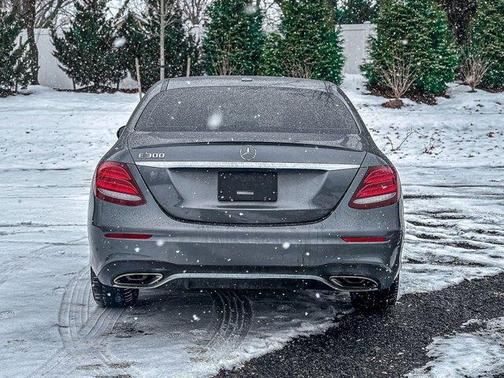 2018 Mercedes-Benz E-Class E 300