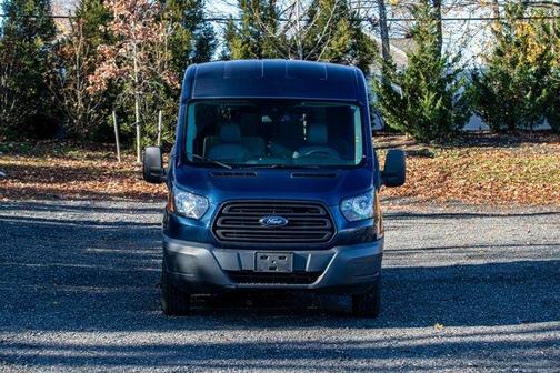 2015 Ford Transit-250 148 WB Medium Roof Cargo