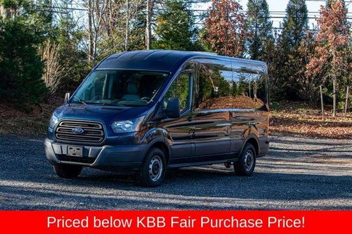 2015 Ford Transit-250 148 WB Medium Roof Cargo