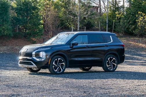 2022 Mitsubishi Outlander SEL
