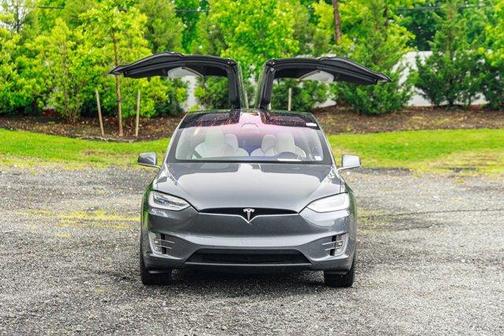2017 Tesla Model X 90D