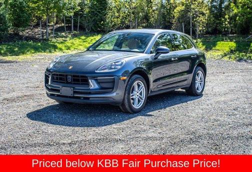 Black 2023 Porsche Macan Base